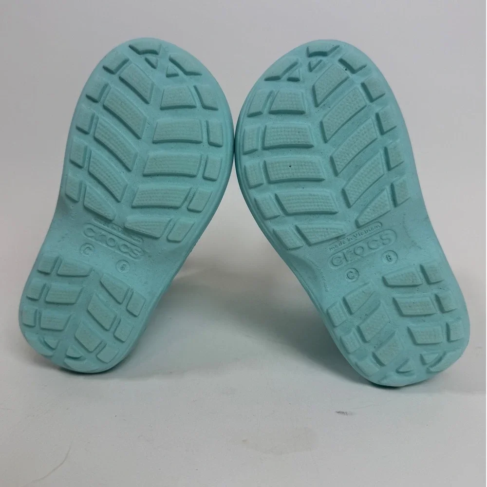 CROCS brand item